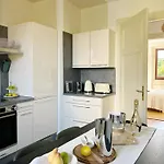 Lejlighed Riviera Waterfront 3 Bedrooms Private Parking *