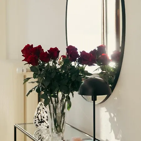 Riviera Waterfront 3 Bedrooms Private Parking 아파트