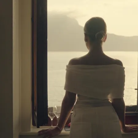 Riviera Waterfront 3 Bedrooms Private Parking *