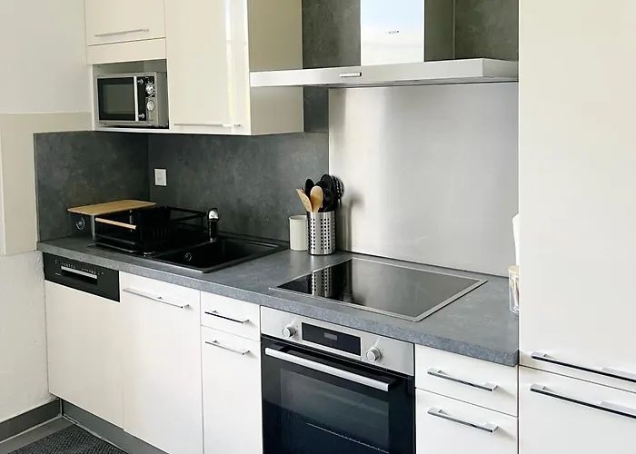 Apartman Riviera Waterfront 3 Bedrooms Private Parking Montreux