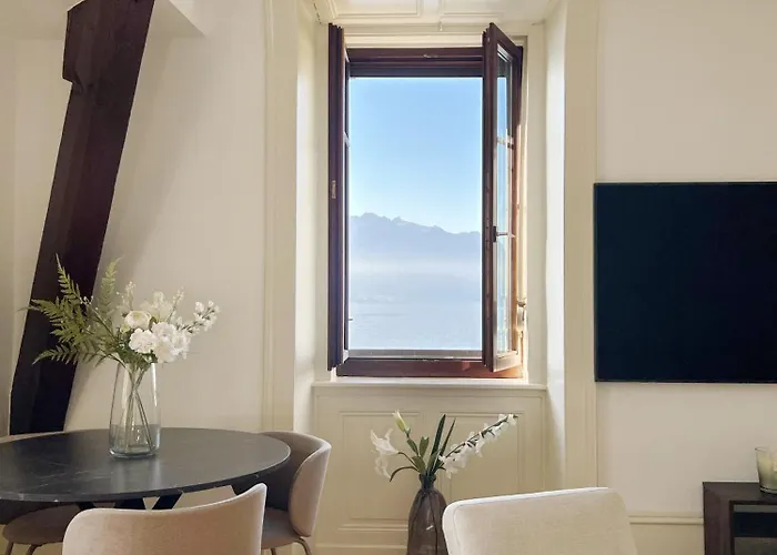 Apartment Riviera Waterfront 3 Bedrooms Private Parking *