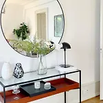 Riviera Waterfront 3 Bedrooms Private Parking *