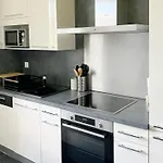 Apartament Riviera Waterfront 3 Bedrooms Private Parking Montreux